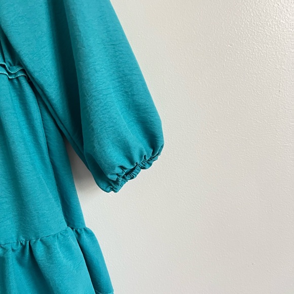 SHEIN Women’s Teal V-Neck Dress Long Sleeve
Ruffle Dress - Picture 6 of 9